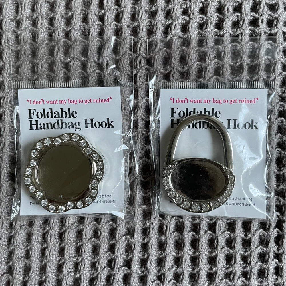 Foldable Purse Hooks Set